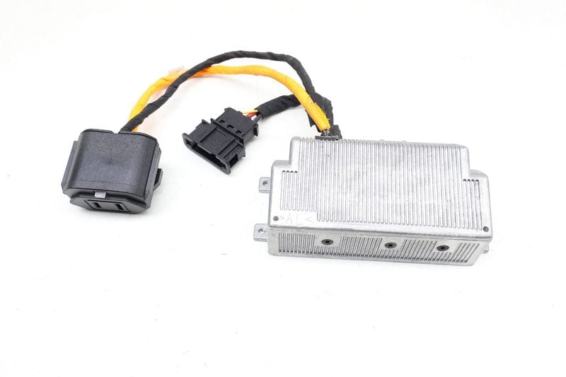Power Outlet Inverter 5Q0907155A — Used (SKU 680085)