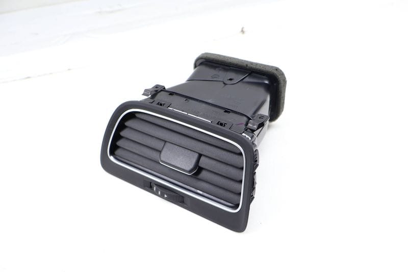 Dash Air Vent 5GM819704A — Used (SKU 679979)