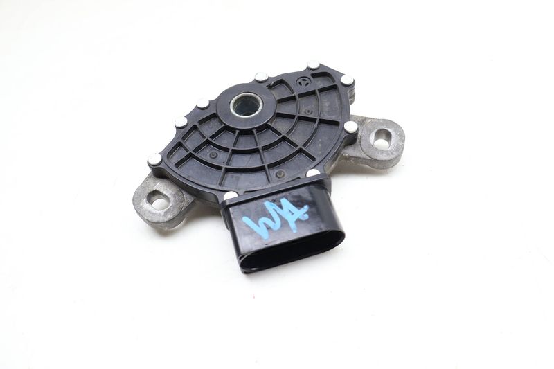 Transmission Gear Position Switch 09G919823 — Used (SKU 680228)