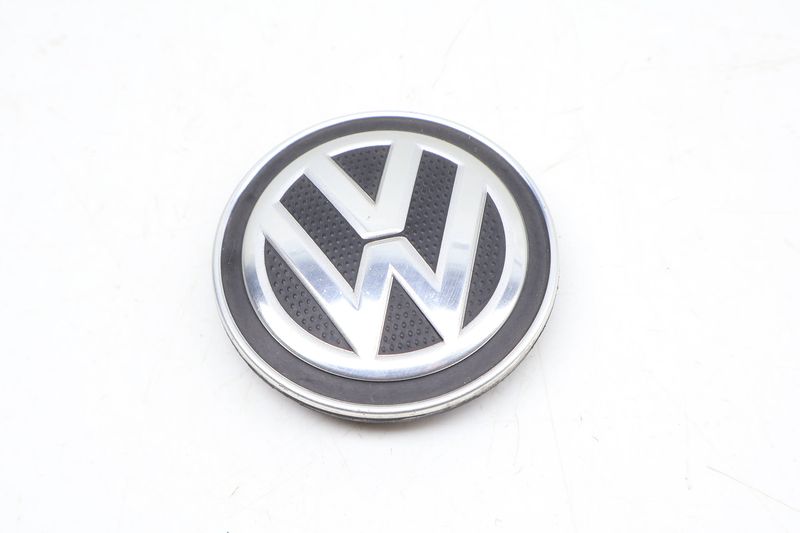 Wheel Center Cap / Cover 5G0601171 — Used (SKU 680109)