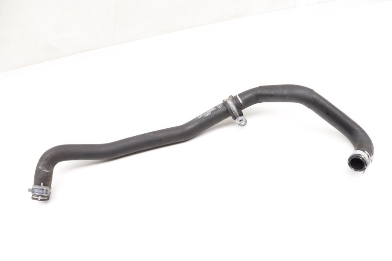 Coolant / Water Hose 7P0819329C — Used (SKU 568569)
