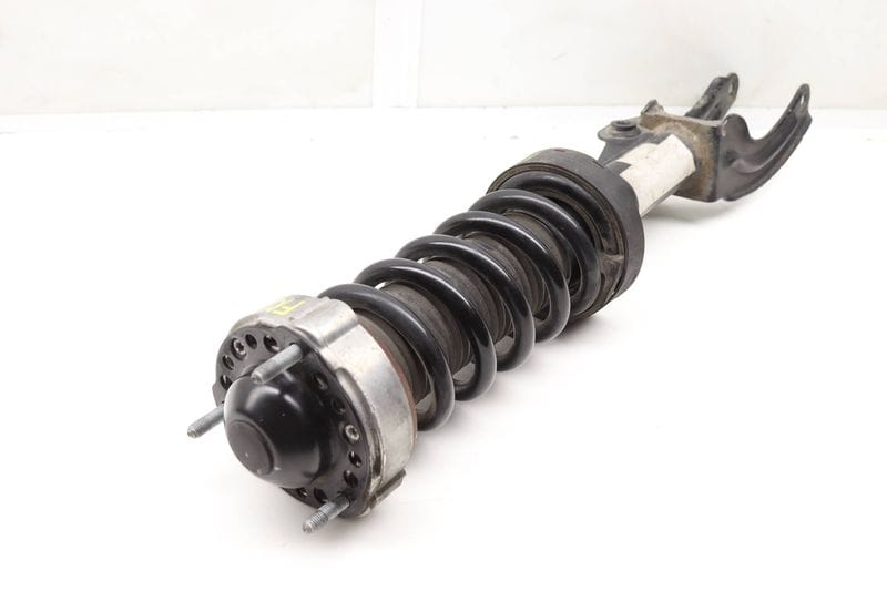 Strut / Spring Assembly 7P6413032AQ — Used (SKU 593434)