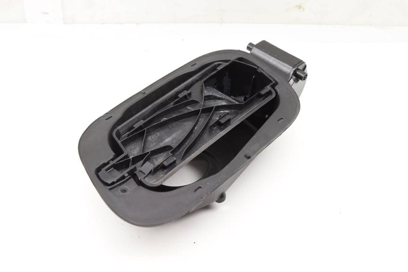 Gas / Fuel Filler Door Bracket 7P6809857A — Used (SKU 568444)