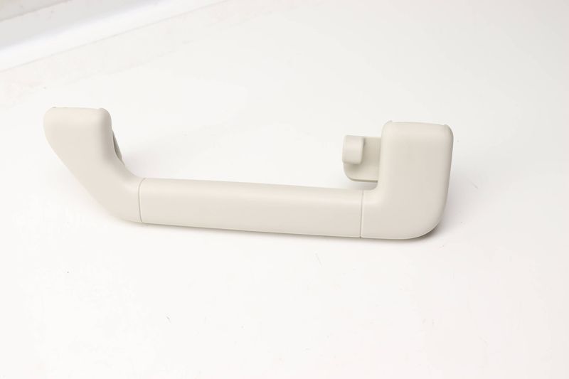 Roof Grab Handle 7P0857644B — Used (SKU 568344)