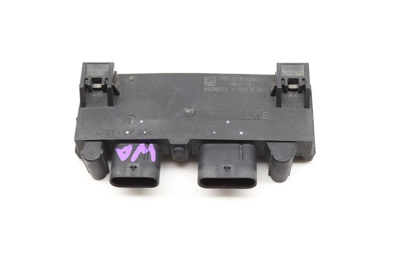 Trunk Control Module 3AA962243E — Used (SKU 568241)