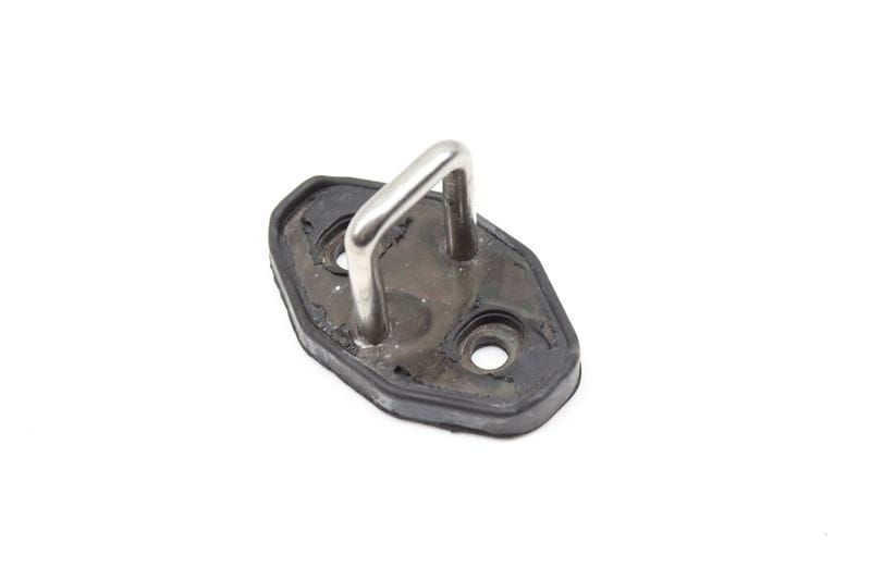 Trunk Latch Striker Plate 7P0827517E — Used (SKU 568292)
