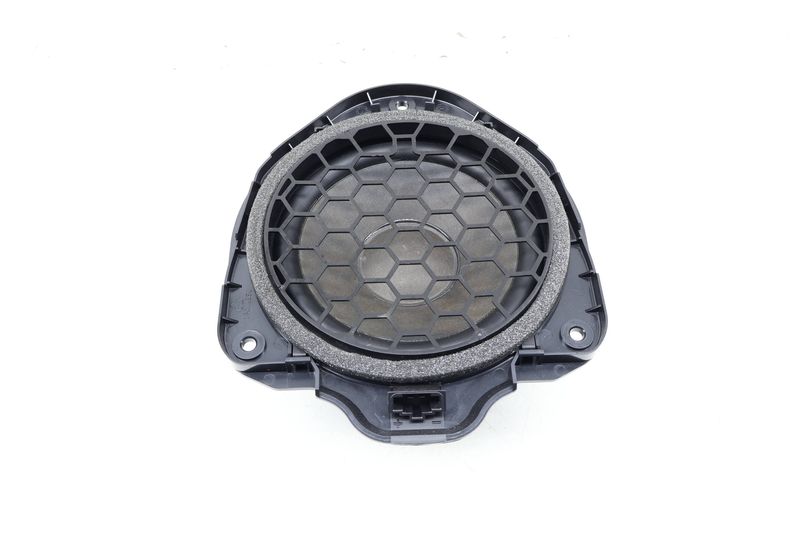 Quarter Panel Speaker (B&O) 8V7035411A — Used (SKU 668328)
