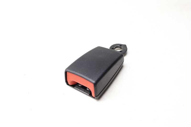 Seat Belt Buckle / Receiver 8V7857739A — Used (SKU 668369)