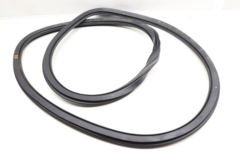 Door Seal / Weather Stripping (INNER) 8V4831721 — Used (SKU 579620)