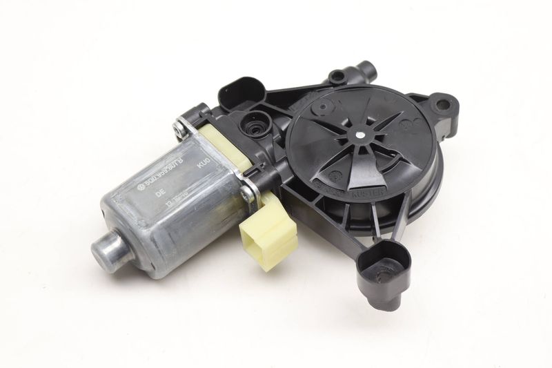 Window Lifter Motor 5Q0959801B — Used (SKU 579680)