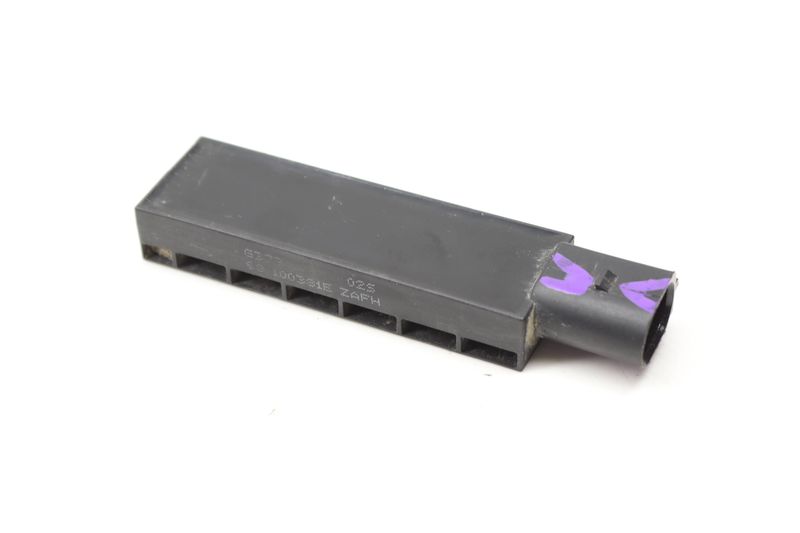 Kessy / Keyless Entry Antenna 5Q0962131 — Used (SKU 579833)