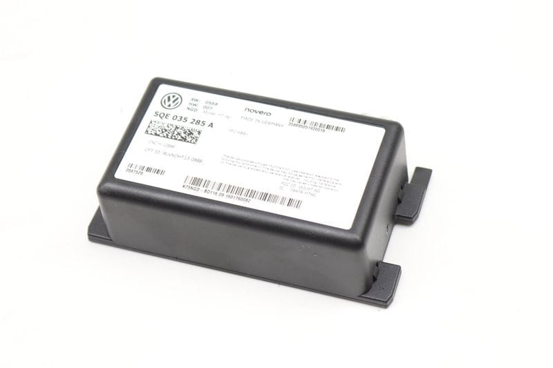 Online Services / Phone Control Module 5QE035285A — Used (SKU 579825)