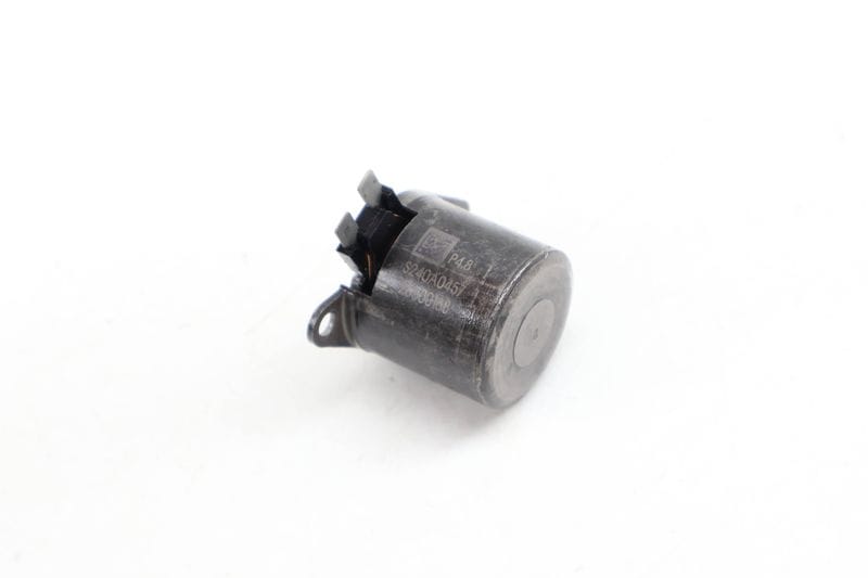 Transmission Valve Body Solenoid 26500168 — Used (SKU 668566)