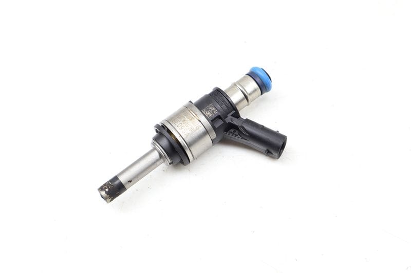 Fuel Injector 06C906036G — Used (SKU 666310)