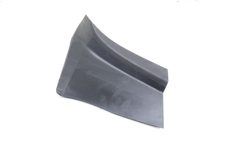 Tail Light / Lamp Trim 4G8945255A — Used (SKU 666586)