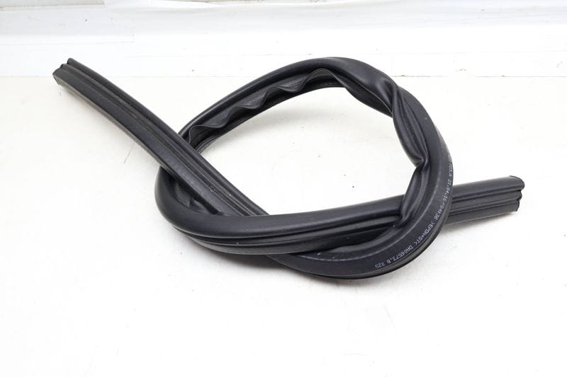 Rain Tray Seal / Weather Stripping 4G8823723A — Used (SKU 666637)