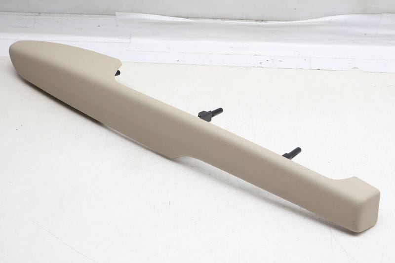 Door Panel Pull / Armrest 4G8867373 — Used (SKU 666455)