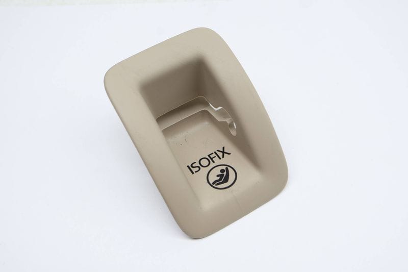 Child Seat Safety Latch Trim 4G8887233 — Used (SKU 666238)