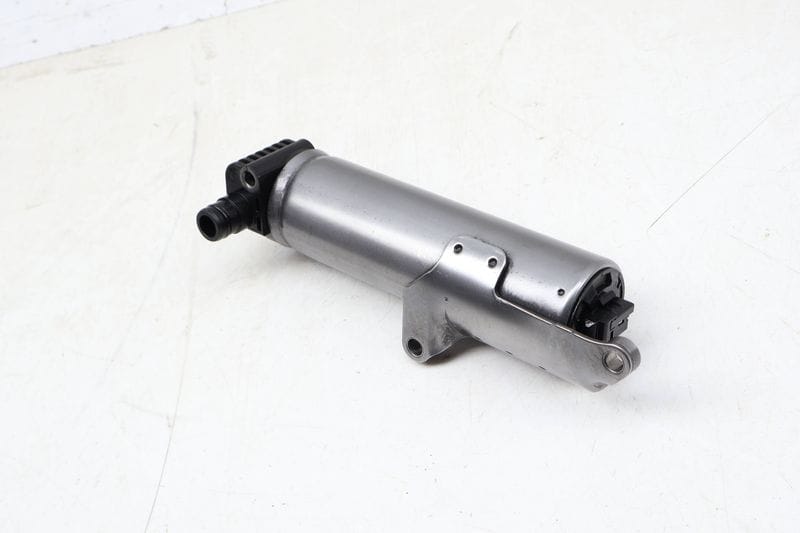 Transmission Hydraulic Pulse Memory Unit 0BL325585 — Used (SKU 666619)