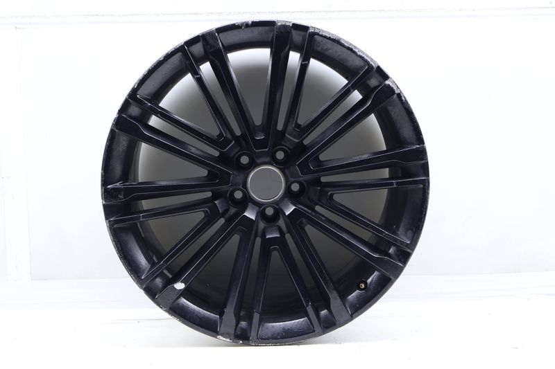 21" Inch Alloy Rim / Wheel 4H0601025CM — Used (SKU 672362)