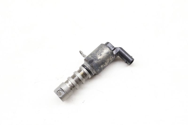 Cam / Camshaft Oil Control Valve (N205) 06E109257T — Used (SKU 638642)