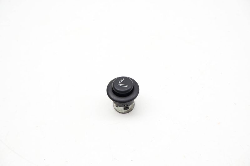 Cigarette Lighter 4H0919303A — Used (SKU 728305)
