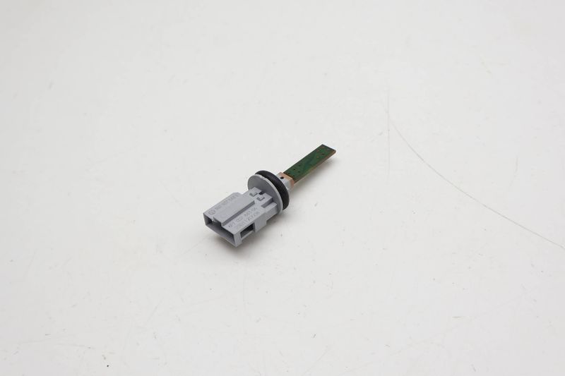 Climate Air Temp / Temperature Sensor 1K0907543E — Used (SKU 728332)