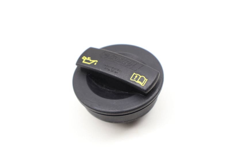 Engine Oil Cap 079103485 — Used (SKU 612179)