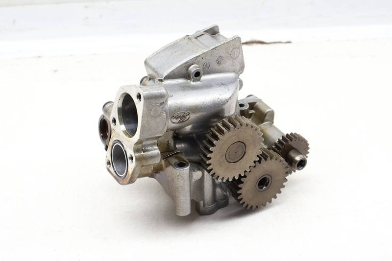 Engine Oil Pump 079115103BF — Used (SKU 639001)