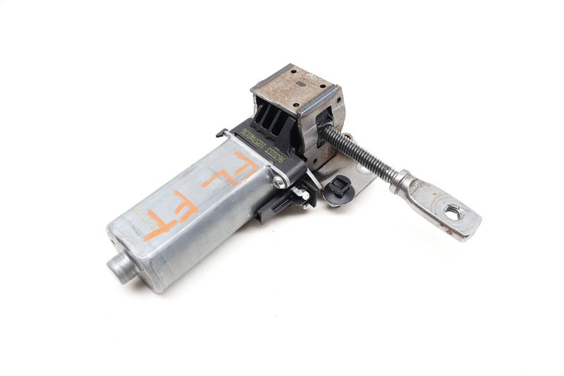 Front Tilt Seat Motor w/ Transmission 8K0959761 — Used (SKU 728505)