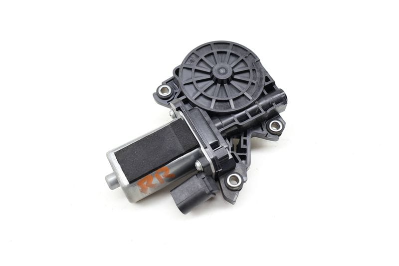 Power Door Close Assist Motor / Unit 4F0837060A — Used (SKU 728516)