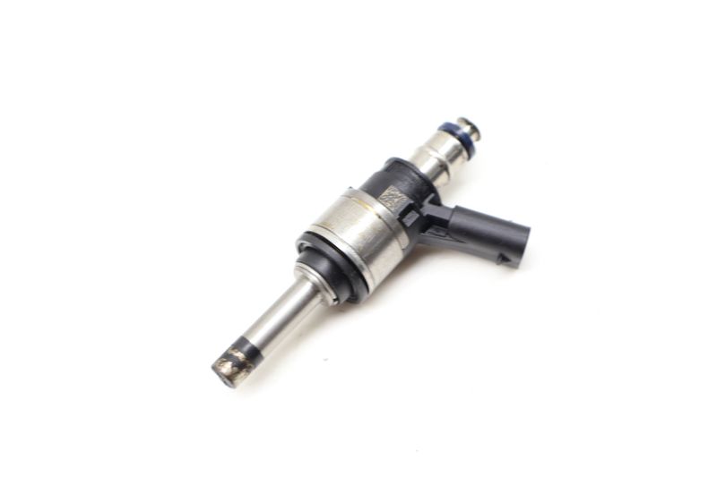 Fuel Injector 06C906036H — Used (SKU 728648)