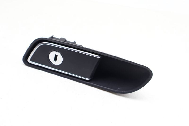 Glove Box Handle 4H1857149A — Used (SKU 672187)