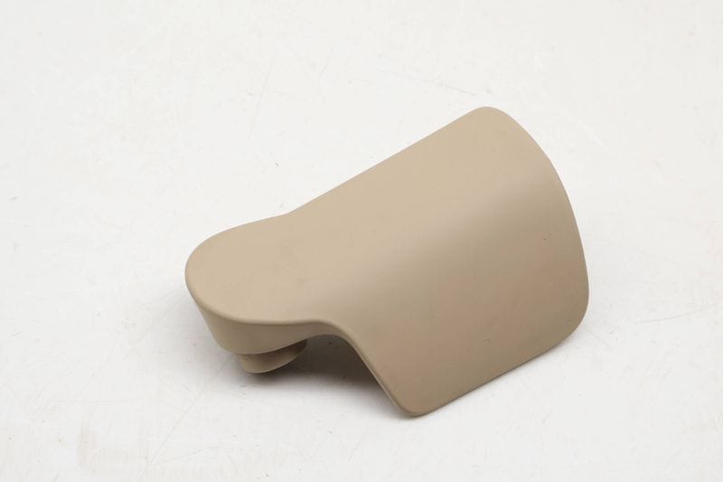 Hood Release Lever / Handle 4H1823533 — Used (SKU 638721)