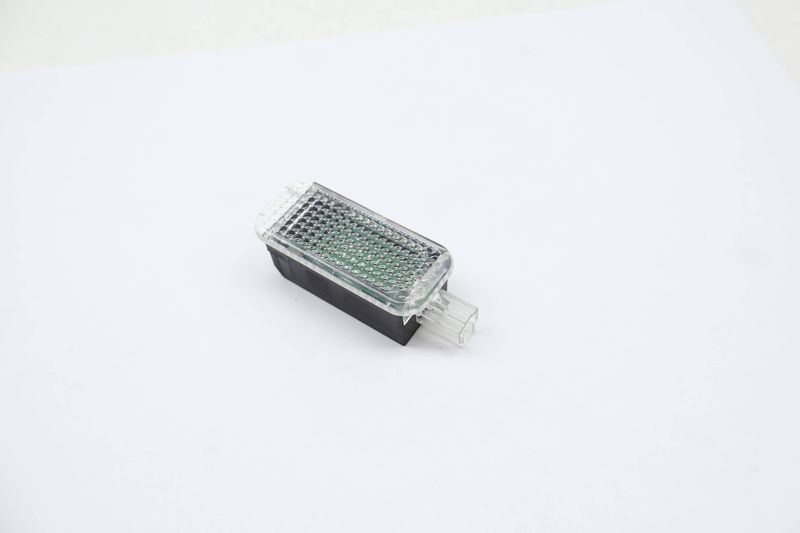 Interior LED Light 8J0947409 — Used (SKU 728274)