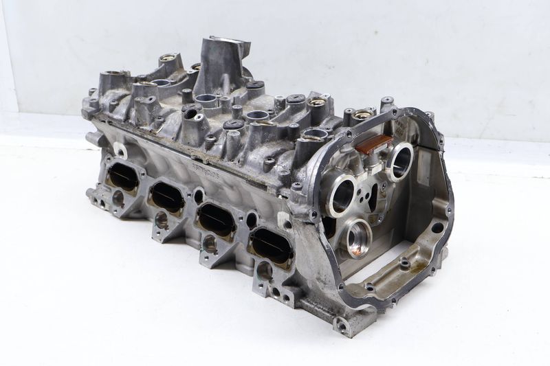 4.0T Engine Cylinder Head 079103063DA — Used (SKU 639003)