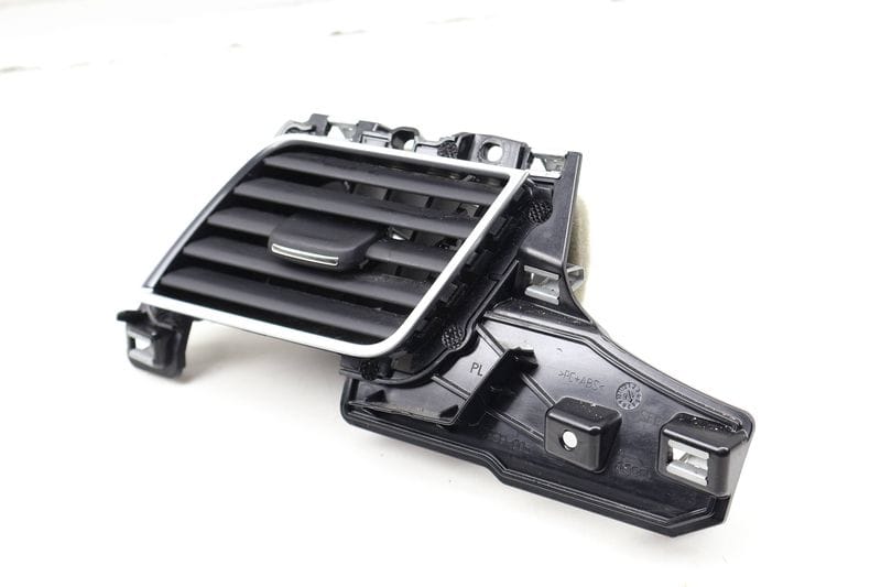 Dash Air Vent 4H1820901C — Used (SKU 612088)