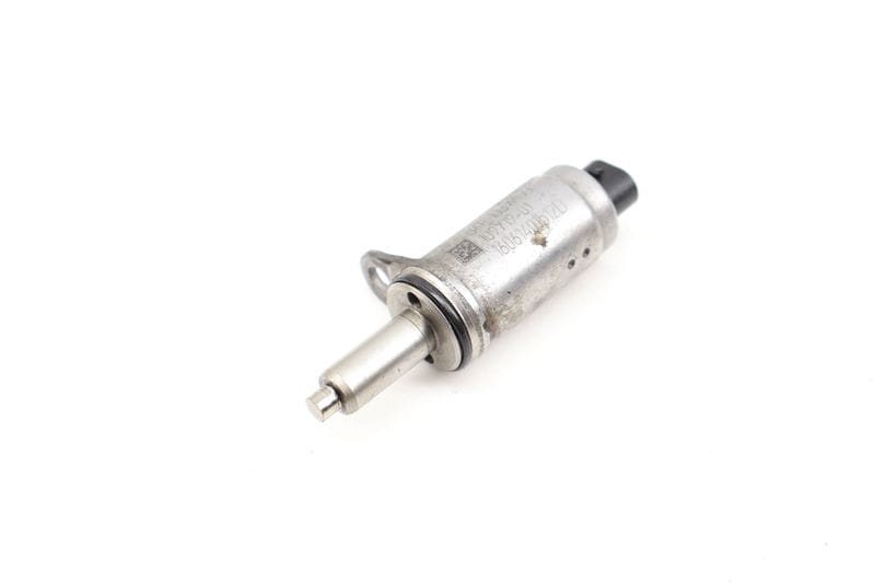 N205 Cam Valve / Camshaft Adjustment Solenoid 06E103697L — Used (SKU 612233)
