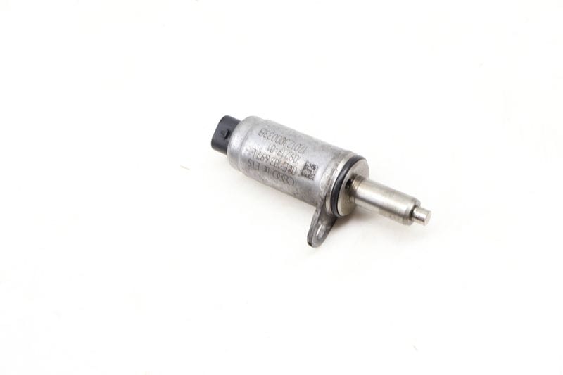 N205 Cam Valve / Camshaft Adjustment Solenoid 06E103697L — Used (SKU 638670)