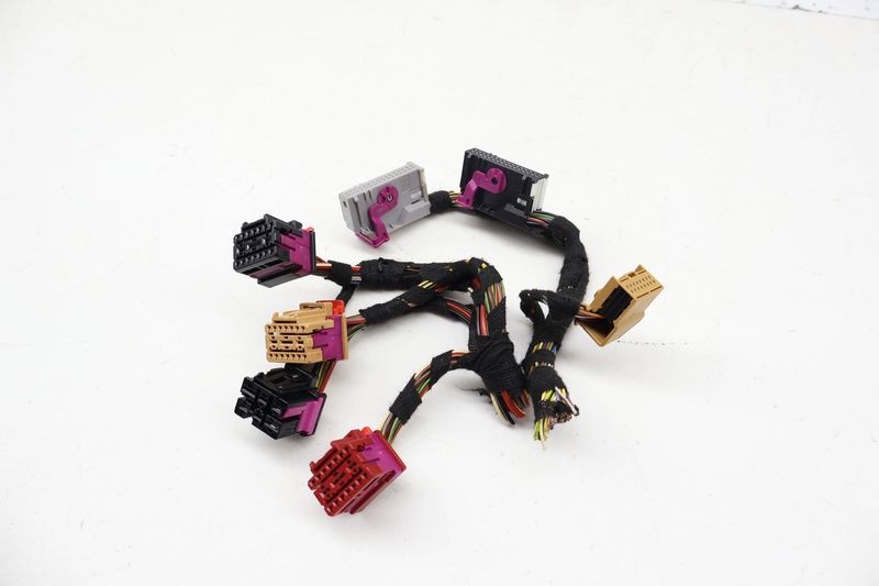 Onboard Supply Module Wiring Plug / Connector Set — Used (SKU 728345)