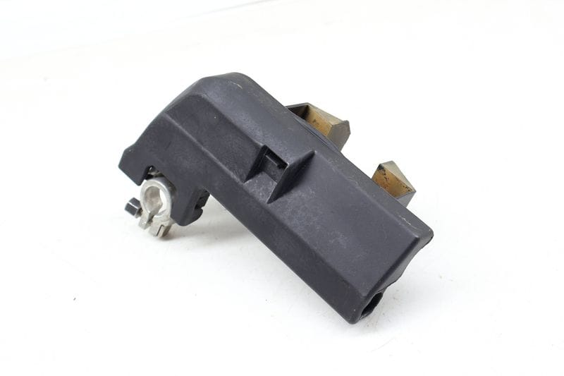 Positive Battery Connector 8J0915459 — Used (SKU 672129)