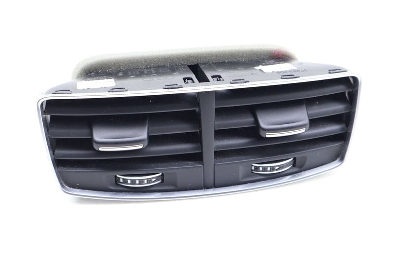 Center Air Vent 4H0819203F — Used (SKU 672055)