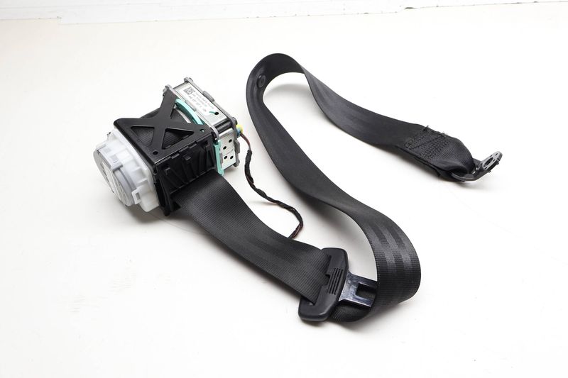 Center Seat Belt Retractor 4H0857807K — Used (SKU 728434)