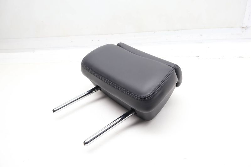 Headrest / Head Rest 4H0885901AS — Used (SKU 728250)