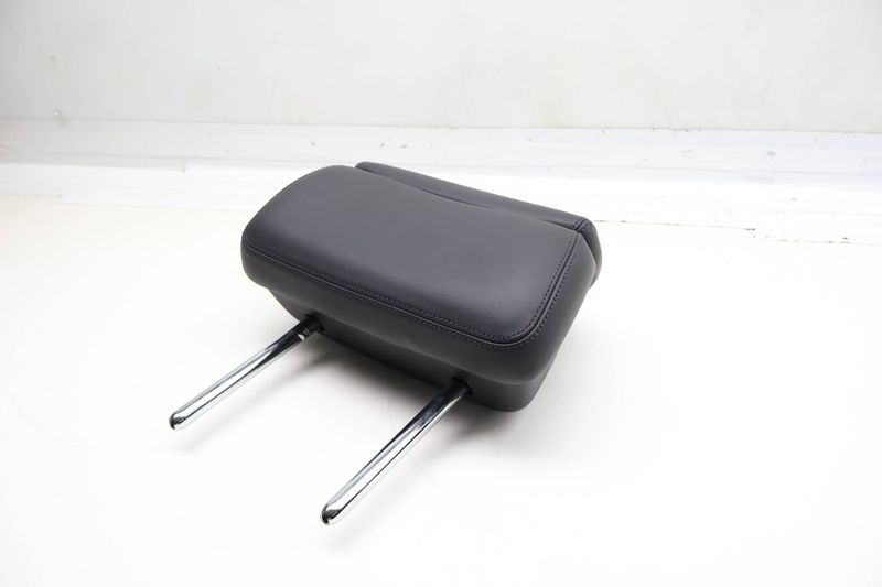 Headrest / Head Rest 4H0885901AS — Used (SKU 728251)