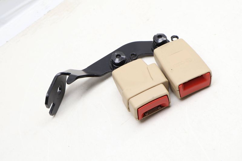 Seat Belt Double Buckle / Receiver 4H0857740 — Used (SKU 638807)