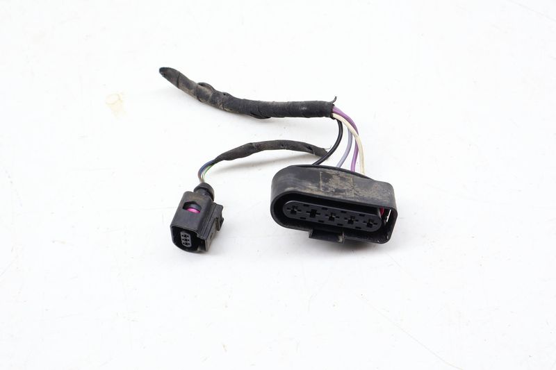 Fuel Pump Flange Wiring Harness / Connector — Used (SKU 672287)
