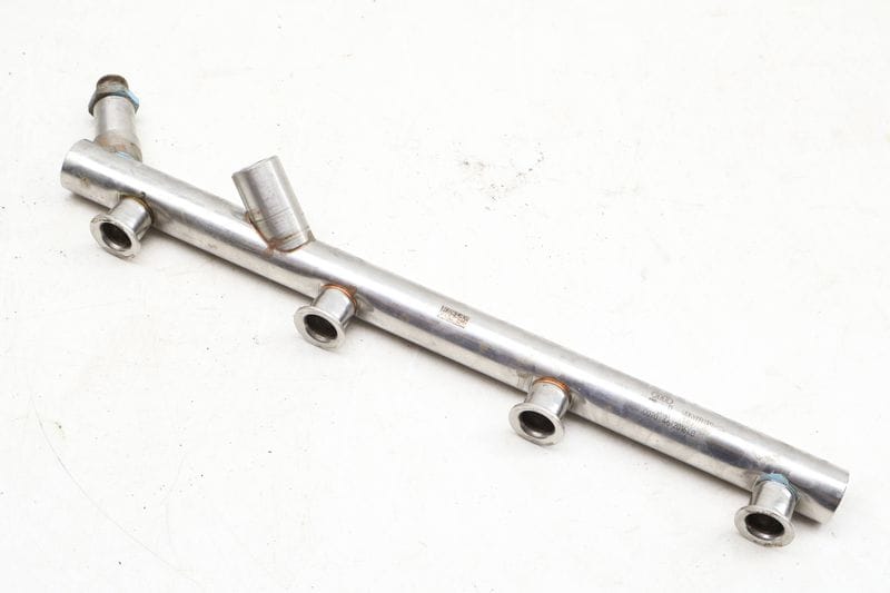 Fuel Rail 079133316BP — Used (SKU 639027)
