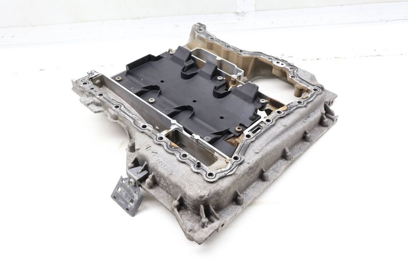 Upper Engine Oil Pan / Sump 06E103603BD — Used (SKU 728672)