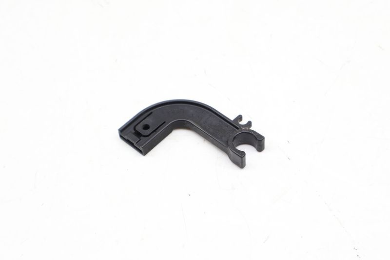Vacuum Line Clip 06E133742H — Used (SKU 672419)